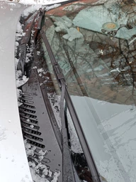 Дворники стеклоочистителя Bosch AeroTwin Renault Megane 2006-2009 щетки 600 / 450 мм. (007115-1)
