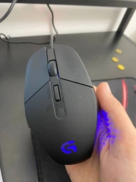 Ігрова USB миша Logitech G302 чорного кольору з підсвічуванням і високою точністю