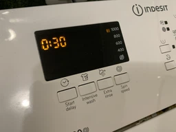 Стиральная машина вертикальная INDESIT BTW D51052 EU фото от покупателей 9