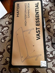 Комп'ютерний стіл Hator Vast Essential White (HTD-012) фото від покупців 17