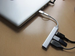 USB-хаб Dynamode USB 3.0 Type-C/Type-A на 4 порти: 1 x USB 3.0 3 x USB 2.0 Метал, сріблястий (DM-UH-311AC) фото від покупців 3