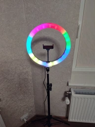 Кольцевая светодиодная цветная лампа RGB LED MJ30 Набор блогера селфи кольцо со штативом Мультиколор 30 см фото от покупателей 18