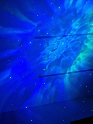Дитячий нічник проектор зоряного неба EP "Космонавт" Лазерний світильник ночник астронавт з пультом ДУ фото від покупців 1