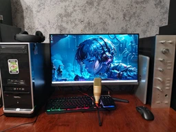 Монитор 28" Samsung LU28R550 (LU28R550UQIXCI) фото от покупателей 5