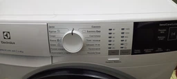 Стиральная машина Electrolux EW6F448BUU[59984] фото от покупателей 12