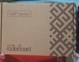 Маршрутизатор MikroTik hAP (RB951Ui-2nD) фото від покупців 2