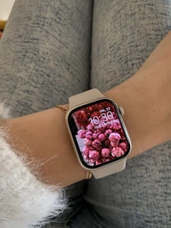 Смарт-годинник Apple Watch Series 9 GPS 41mm Starlight Aluminium Case with Starlight Sport Band - M/L (MR8U3QP/A) фото від покупців 13