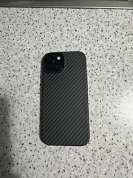 Мобільний телефон Apple iPhone 15 128GB Black (MTP03RX/A) фото від покупців 11