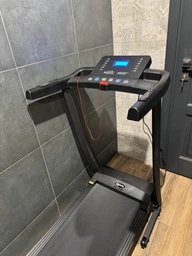 Бігова доріжка HRS T320 Compact фото від покупців 2