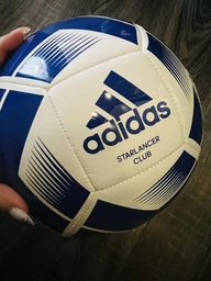 Футбольный мяч Adidas Starlancer Club IA0974, размер №5 фото от покупателей 1