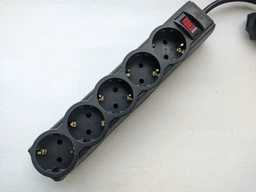 Сетевой фильтр LogicPower LP-X5 Premium 5 м 5 розеток Black (LP9585) фото от покупателей 4