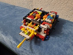 Конструктор LEGO Technic Ferrari Daytona SP3 3778 деталей (42143) фото от покупателей 2