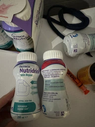 Пищевой продукт для специальных медицинских целей Энтеральное питание Nutricia Nutridrink Skin Repair Strawberry flavour 4 шт х 200 мл (8716900583209) фото от покупателей 6