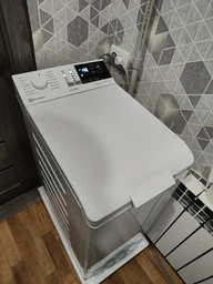 Стир. машина с верт. загр. Electrolux EW6T4062U, 6кг, 1000, A+++, Дисплей, Белый (EW6T4062U) фото от покупателей 1