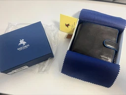 Гаманець чоловічий шкіряний Visconti ALP86 Tom Italian Black фото от покупателей 2