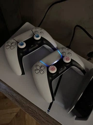 Силиконовые накладки на стики Лапки (Pink/White) для геймпадов Sony DualShock PS4 / DualSense PS5 / Xbox Series|One (2шт.) [397761036]
