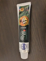 Зубная паста LG Bamboo Salt Toothpaste Gum Care с бамбуковой солью, 120 мл (8801051060157) фото от покупателей 1