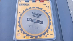 Диск пильный DeWalt по дереву 250 мм 24 (DT1956) фото от покупателей 5