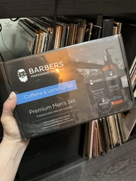 Подарунковий набір для чоловіків Barbers Caffeine & Lemongrass Шампунь для чоловіків для щоденного використання Original 400 мл + Бальзам для бороди Original 50 мл + Шкарпетки чоловічі Trust me (4823109407930) фото от покупателей 3