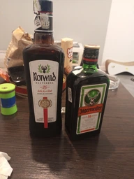 Настоянка Brandbar Rotwild 0.5 л 35% (4820085491021)