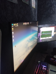 Монітор 27" Acer Nitro VG272UV3bmiipx (UM.HV2EE.301) 2K QHD IPS / 180Hz / 1 ms (GtG) / 8-Bit / DCI-P3 95% / HDR400 / FreeSync Premium / G-Sync Compatible / Speaker фото від покупців 1