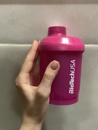 Шейкер Biotech SHAKER WAVE + NANO рожевий (300ml + 150ml) (484205) фото від покупців 19