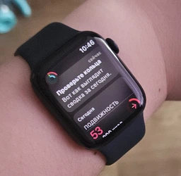 Смарт-годинник Apple Watch Series 9 GPS 41mm Starlight Aluminium Case with Starlight Sport Band - M/L (MR8U3QP/A) фото від покупців 11