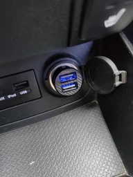 Зарядний пристрій в автомобіль Baseus Grain 3.1A 2USB Black (CCALL-ML01) фото від покупців 2