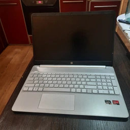 Ноутбук HP Laptop 15s-eq2053ua (4A7N8EA) Natural Silver / AMD Ryzen 5 5500U / RAM 16 ГБ / SSD 512 ГБ / Підсвітка клавіатури фото від покупців 9