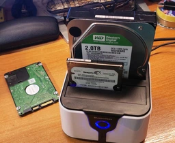 Док станція Blueendless HD05 для HDD SSD 2.5" 3.5" SATA III USB3.0 з функцією клонування фото від покупців 4