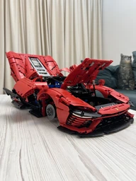 Конструктор LEGO Technic Ferrari Daytona SP3 3778 деталей (42143) фото от покупателей 8
