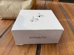 Навушники Apple AirPods Pro with MagSafe Case USB-C (2-ге покоління) (MTJV3TY/A) фото від покупців 1