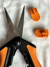 Ножницы Fiskars Solid Micro-Tip SP13 для растений (1051600)
