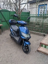 Электроскутер Yadea RN 1200 Вт Синий фото от покупателей 3