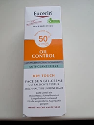 Сонцезахисний гель-крем для обличчя Eucerin Oil Control з матувальним ефектом SPF 50 50 мл (4005800119507) фото від покупців 3