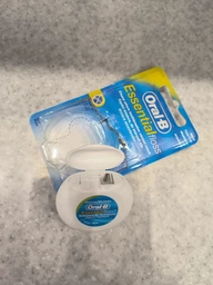Зубная нить Oral-B Essential Мятная 50 м (5010622005029/3014260280772) фото от покупателей 16