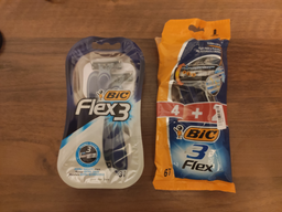 Набір бритв без змінних картриджів BIC Flex 3 10 шт. (3086123364196) фото від покупців 6