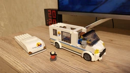 Конструктор LEGO City Great Vehicles Канікули в будинку на колесах 190 деталей (60283) фото від покупців 13