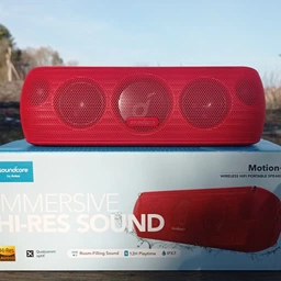Портативна акустика Anker Soundcore Motion Plus + Black 30W, Hi-Res Sound, aptX-HD, IPX7 фото від покупців 18