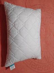Подушка для сна Sleepingg Антиаллергенное волокно 50х70 Белая стеганый чехол (4820227283200) фото от покупателей 7