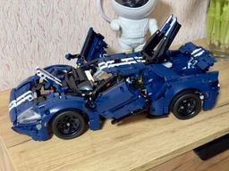 Конструктор LEGO Technic Ford GT 2022 1468 деталей (42154) фото від покупців 9