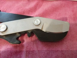 Гілкоріз площинний Fiskars Power Gear S 1020186