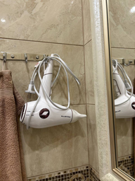 Фен Rowenta VOLUMIZER HYBRID CV6135F0