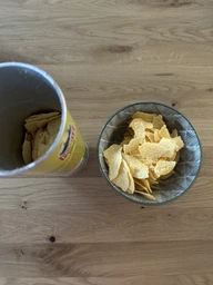 Чипсы Pringles Cheese Сыр 165 г (0.165 кг) (5053990106981) фото от покупателей 2