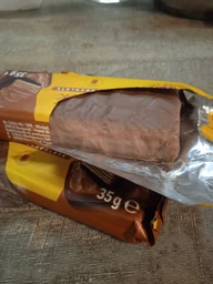 Вафлі без глютену шоколадні з лісовими горіхами "Snack" Dr. Schar 105 г