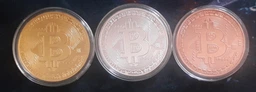 Монета сувенирная Биткоин Bitcoin цвет: золото фото от покупателей 1