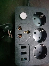 Сітковий фільтр XOKO SP-3-3-1, 2 м, 3 EU розетки, 1 міжнародна розетка, 3 USB сірий фото від покупців 2