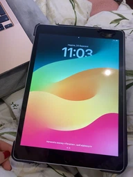 Планшет Apple iPad 10.2" 2021 Wi-Fi 64GB Space Gray (MK2K3RK/A) фото від покупців 6