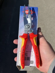 Електромонтажні кліщі KNIPEX (13 96 200) фото від покупців 1