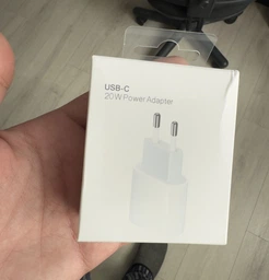 Блок быстрой зарядки Type-C 20W Adapter USB-C для Apple устройств iPhone / iPad фото от покупателей 10